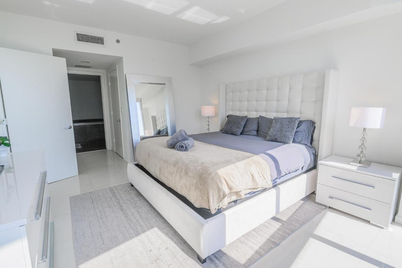 Icon Brickell Residences マイアミ エクステリア 写真